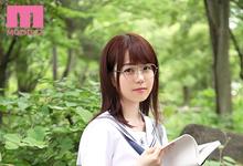 MIDE-690 忘不了被触摸的感觉…G罩杯文学美少女「水卜さくら」按摩按到恋爱了!-沐风文化