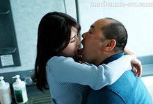 JUL-270 无秩序的H罩杯大型新人⋯中出解禁了!-沐风文化