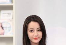 迪丽热巴大学街拍走红,画风清纯可爱,果然是一如既往的美!-沐风文化